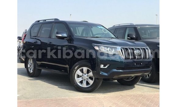 Nunua Imported Toyota Prado Bluu Gari ndani ya Import - Dubai nchini Uganda Nunua Imported Toyota Prado Bluu Gari ndani ya Import - Dubai nchini Uganda