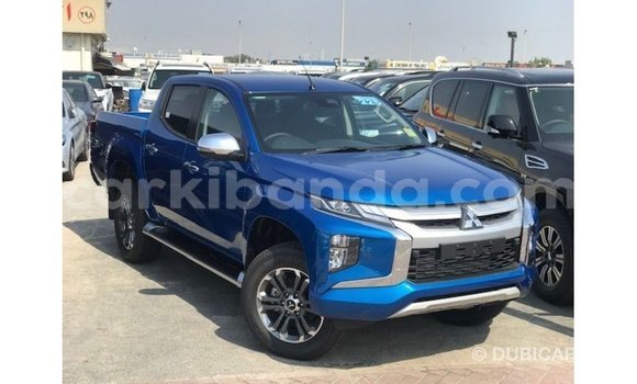 Gura Imported Mitsubishi i Blue Imodoka i Import - Dubai mu Uganda Gura Imported Mitsubishi i Blue Imodoka i Import - Dubai mu Uganda