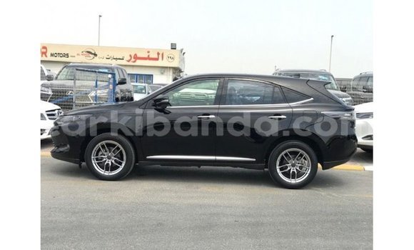 Nunua Imported Toyota Harrier Nyeusi Gari ndani ya Import - Dubai nchini Uganda Nunua Imported Toyota Harrier Nyeusi Gari ndani ya Import - Dubai nchini Uganda