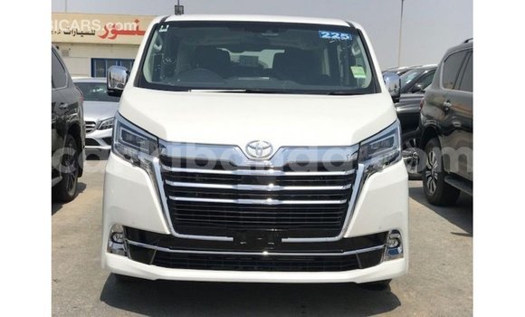 Buy Import Toyota Granvia White Car in Import - Dubai in Uganda Buy Import Toyota Granvia White Car in Import - Dubai in Uganda