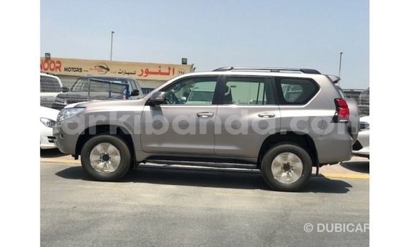 Nunua Imported Toyota Prado Brown Gari ndani ya Import - Dubai nchini Uganda Nunua Imported Toyota Prado Brown Gari ndani ya Import - Dubai nchini Uganda