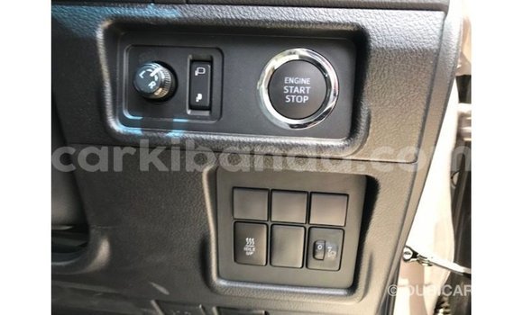 Nunua Imported Toyota Prado Brown Gari ndani ya Import - Dubai nchini Uganda Nunua Imported Toyota Prado Brown Gari ndani ya Import - Dubai nchini Uganda