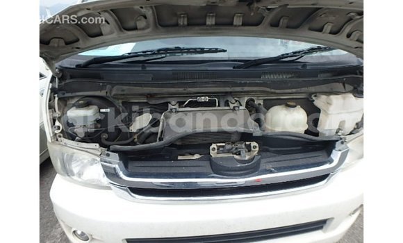 Acheter Import Voiture Toyota Hiace Blanc à Import - Dubai, Ouganda Acheter Import Voiture Toyota Hiace Blanc à Import - Dubai, Ouganda