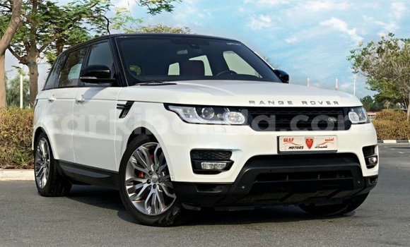 Gura Imported Land Rover Range Rover White Imodoka i Import - Dubai mu Uganda Gura Imported Land Rover Range Rover White Imodoka i Import - Dubai mu Uganda