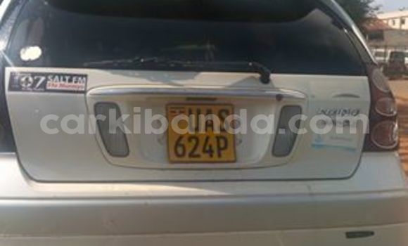 Nunua Ilio tumika Toyota Nadia Nyeupe Gari ndani ya Kampala nchini Uganda Nunua Ilio tumika Toyota Nadia Nyeupe Gari ndani ya Kampala nchini Uganda