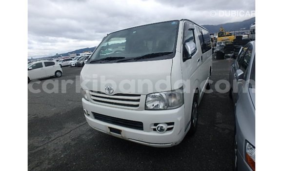 Acheter Import Voiture Toyota Hiace Blanc à Import - Dubai, Ouganda Acheter Import Voiture Toyota Hiace Blanc à Import - Dubai, Ouganda