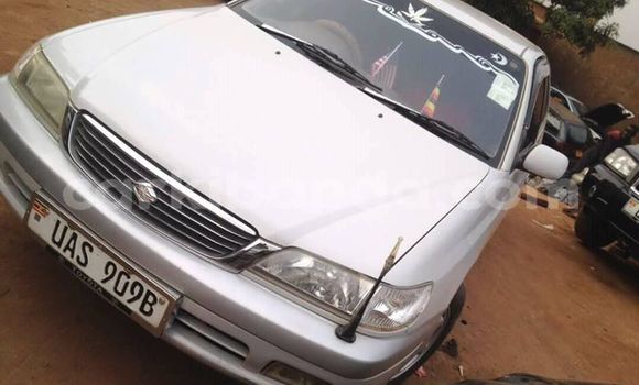 Acheter Occasion Voiture Toyota Premio Gris à Kampala, Ouganda Acheter Occasion Voiture Toyota Premio Gris à Kampala, Ouganda