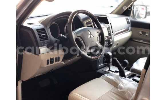 Buy Import Mitsubishi Pajero Other Car in Import - Dubai in Uganda Buy Import Mitsubishi Pajero Other Car in Import - Dubai in Uganda