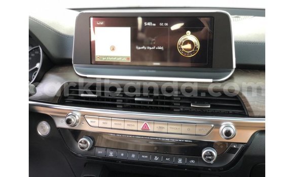 Buy Import Kia Carens White Car in Import - Dubai in Uganda Buy Import Kia Carens White Car in Import - Dubai in Uganda