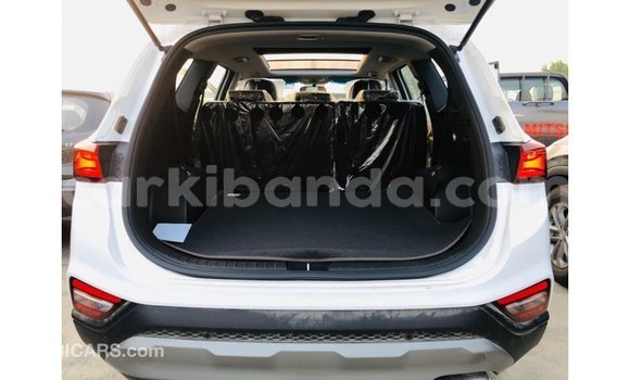 Buy Import Hyundai Santa Fe White Car in Import - Dubai in Uganda Buy Import Hyundai Santa Fe White Car in Import - Dubai in Uganda