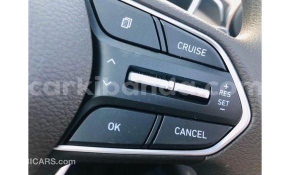 Buy Import Hyundai Santa Fe White Car in Import - Dubai in Uganda Buy Import Hyundai Santa Fe White Car in Import - Dubai in Uganda