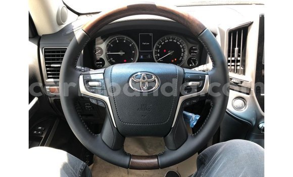 Buy Import Toyota Land Cruiser Black Car in Import - Dubai in Uganda Buy Import Toyota Land Cruiser Black Car in Import - Dubai in Uganda