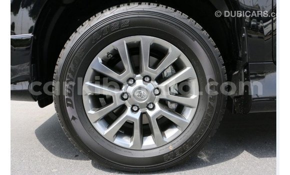 Acheter Import Voiture Toyota Prado Noir à Import - Dubai, Ouganda Acheter Import Voiture Toyota Prado Noir à Import - Dubai, Ouganda