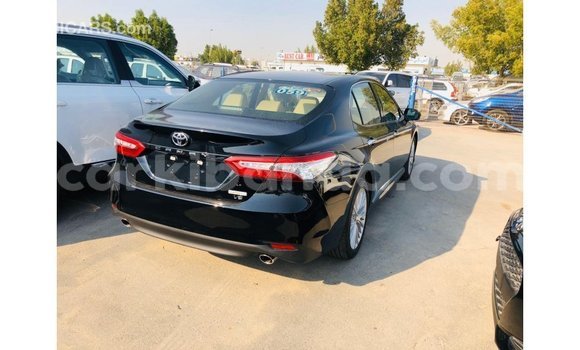 Acheter Import Voiture Toyota Camry Noir à Import - Dubai, Ouganda Acheter Import Voiture Toyota Camry Noir à Import - Dubai, Ouganda