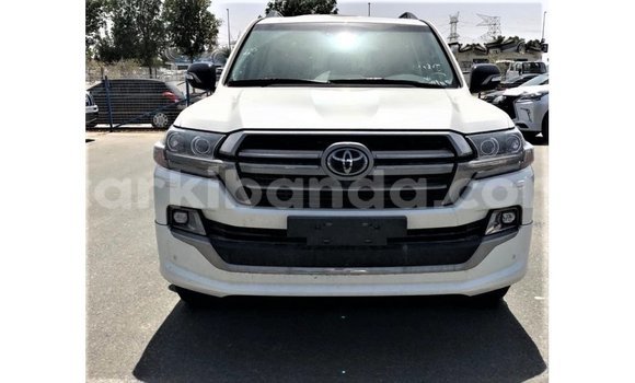 Buy Import Toyota Land Cruiser White Car in Import - Dubai in Uganda