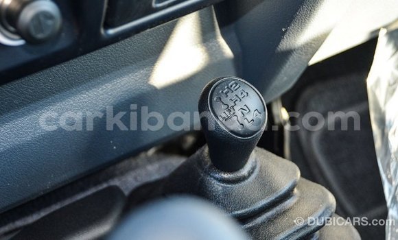 Acheter Import Voiture Toyota Land Cruiser Autre à Import - Dubai, Ouganda Acheter Import Voiture Toyota Land Cruiser Autre à Import - Dubai, Ouganda