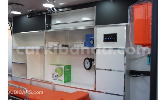 Buy Import Toyota Hiace White Car in Import - Dubai in Uganda Buy Import Toyota Hiace White Car in Import - Dubai in Uganda