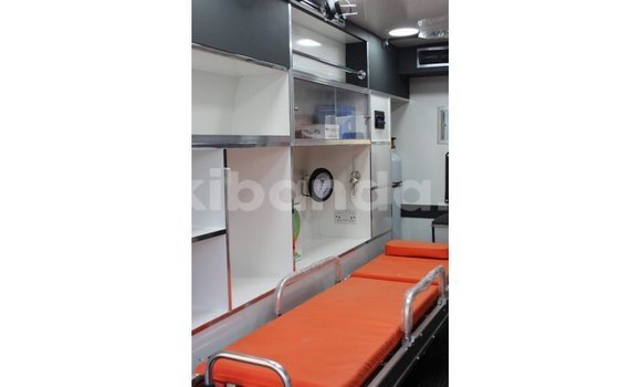 Buy Import Toyota Hiace White Car in Import - Dubai in Uganda Buy Import Toyota Hiace White Car in Import - Dubai in Uganda