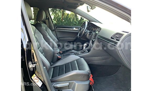 Nunua Imported Volkswagen Golf Nyeusi Gari ndani ya Import - Dubai nchini Uganda Nunua Imported Volkswagen Golf Nyeusi Gari ndani ya Import - Dubai nchini Uganda