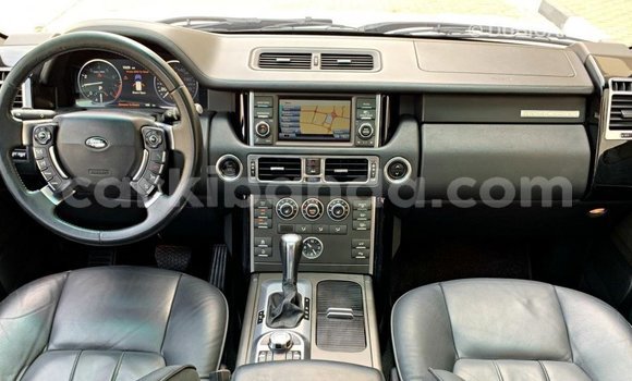Acheter Import Voiture Land Rover Range Rover Blanc à Import - Dubai, Ouganda Acheter Import Voiture Land Rover Range Rover Blanc à Import - Dubai, Ouganda
