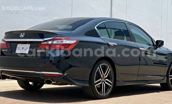 Acheter Import Voiture Honda Accord Noir à Import - Dubai, Ouganda Acheter Import Voiture Honda Accord Noir à Import - Dubai, Ouganda