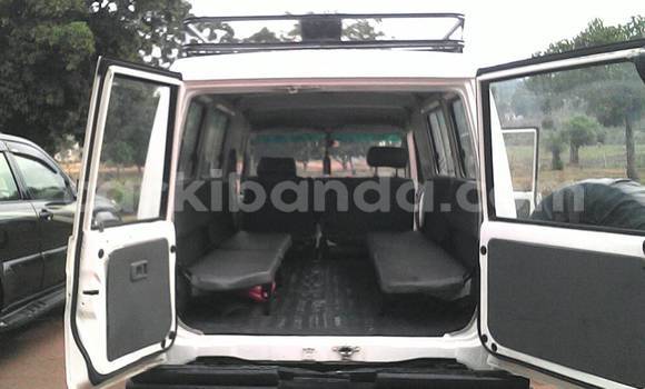 Buy Used Toyota Land Cruiser White Car in Kampala in Uganda Buy Used Toyota Land Cruiser White Car in Kampala in Uganda