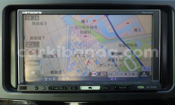 Acheter Occasion Voiture Toyota Mark X Blanc à Kampala, Ouganda Acheter Occasion Voiture Toyota Mark X Blanc à Kampala, Ouganda