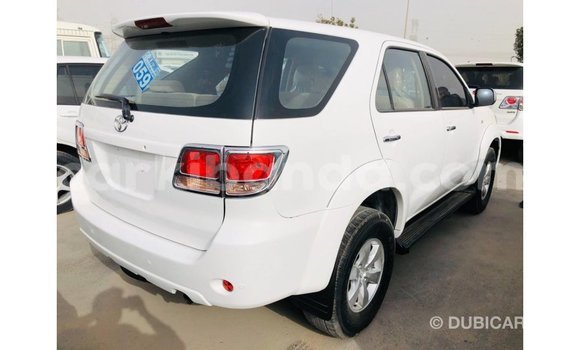 Buy Import Toyota Fortuner White Car in Import - Dubai in Uganda Buy Import Toyota Fortuner White Car in Import - Dubai in Uganda