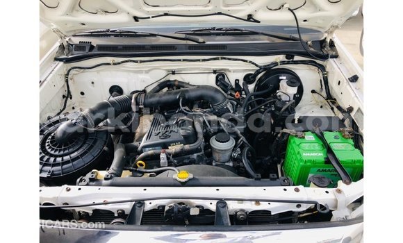 Buy Import Toyota Fortuner White Car in Import - Dubai in Uganda Buy Import Toyota Fortuner White Car in Import - Dubai in Uganda