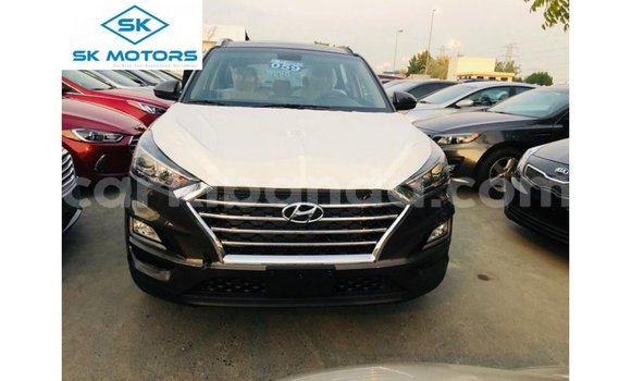 Gura Imported Hyundai Tucson Brown Imodoka i Import - Dubai mu Uganda Gura Imported Hyundai Tucson Brown Imodoka i Import - Dubai mu Uganda