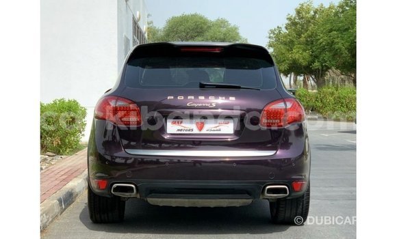 Acheter Import Voiture Porsche Cayenne Autre à Import - Dubai, Ouganda Acheter Import Voiture Porsche Cayenne Autre à Import - Dubai, Ouganda