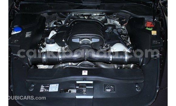 Acheter Import Voiture Porsche Cayenne Autre à Import - Dubai, Ouganda Acheter Import Voiture Porsche Cayenne Autre à Import - Dubai, Ouganda