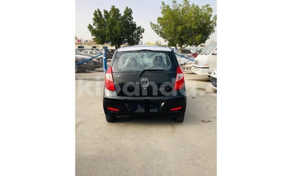 Acheter Import Voiture Hyundai i10 Noir à Import - Dubai, Ouganda Acheter Import Voiture Hyundai i10 Noir à Import - Dubai, Ouganda
