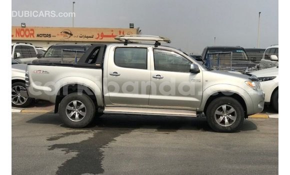 Nunua Imported Toyota Hilux Nyingine Gari ndani ya Import - Dubai nchini Uganda Nunua Imported Toyota Hilux Nyingine Gari ndani ya Import - Dubai nchini Uganda