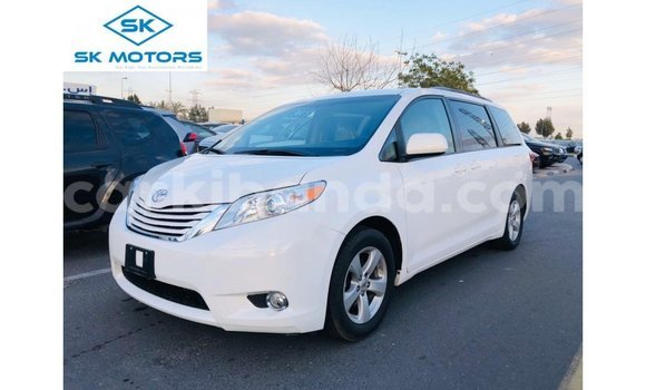 Buy Import Toyota Sienna White Car in Import - Dubai in Uganda
