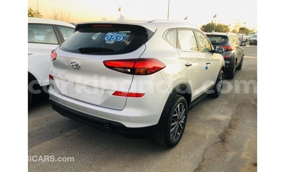 Buy Import Hyundai Tucson Other Car in Import - Dubai in Uganda Buy Import Hyundai Tucson Other Car in Import - Dubai in Uganda