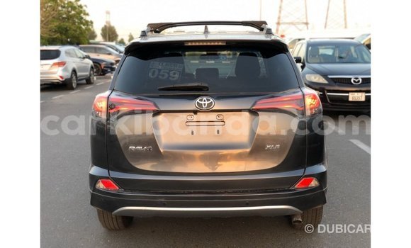 Nunua Imported Toyota 4Runner Nyeusi Gari ndani ya Import - Dubai nchini Uganda Nunua Imported Toyota 4Runner Nyeusi Gari ndani ya Import - Dubai nchini Uganda