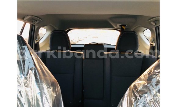 Nunua Imported Toyota 4Runner Nyeusi Gari ndani ya Import - Dubai nchini Uganda Nunua Imported Toyota 4Runner Nyeusi Gari ndani ya Import - Dubai nchini Uganda