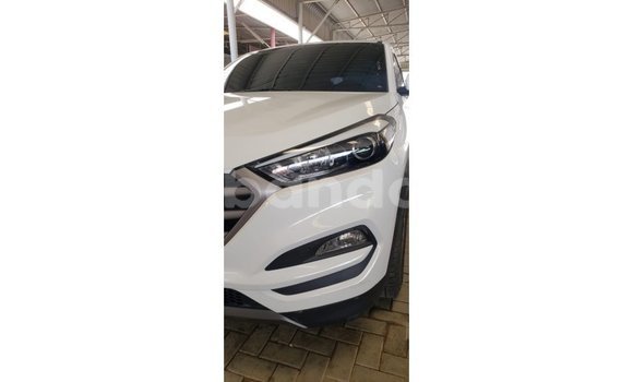 Buy Import Hyundai Tucson White Car in Import - Dubai in Uganda Buy Import Hyundai Tucson White Car in Import - Dubai in Uganda