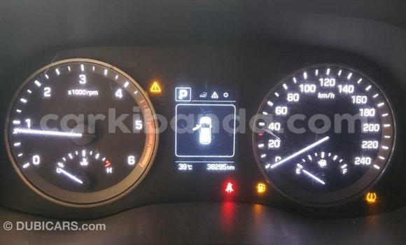 Buy Import Hyundai Tucson White Car in Import - Dubai in Uganda Buy Import Hyundai Tucson White Car in Import - Dubai in Uganda