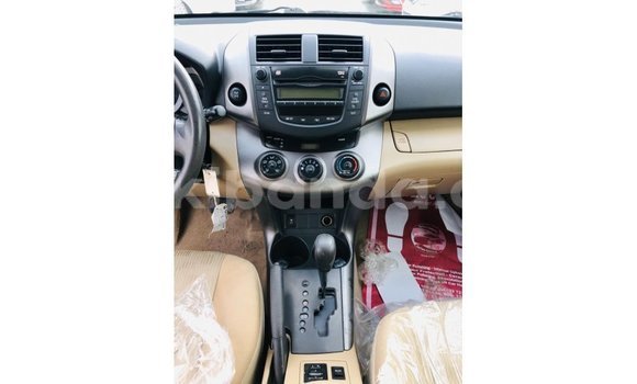 Buy Import Toyota 4Runner Black Car in Import - Dubai in Uganda Buy Import Toyota 4Runner Black Car in Import - Dubai in Uganda