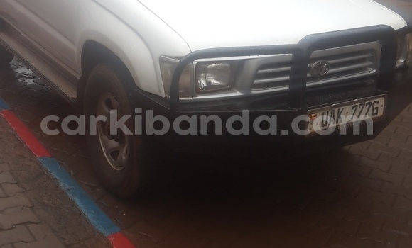 Buy Used Toyota Hilux White Car in Kampala in Uganda Buy Used Toyota Hilux White Car in Kampala in Uganda