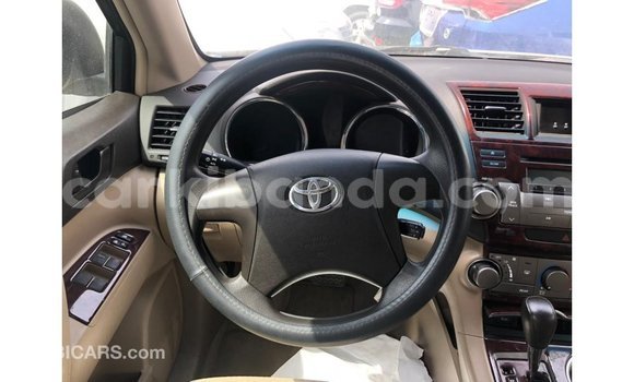 Buy Import Toyota Highlander Other Car in Import - Dubai in Uganda Buy Import Toyota Highlander Other Car in Import - Dubai in Uganda