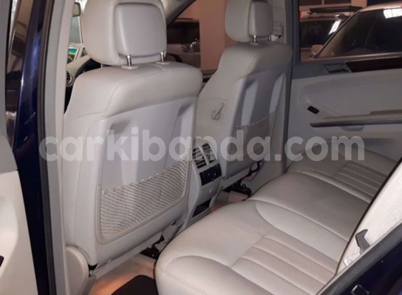 Big with watermark ml3