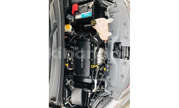 Acheter Import Voiture Chevrolet Sonic Autre à Import - Dubai, Ouganda Acheter Import Voiture Chevrolet Sonic Autre à Import - Dubai, Ouganda