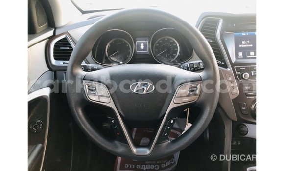 Acheter Import Voiture Hyundai Santa Fe Autre à Import - Dubai, Ouganda Acheter Import Voiture Hyundai Santa Fe Autre à Import - Dubai, Ouganda