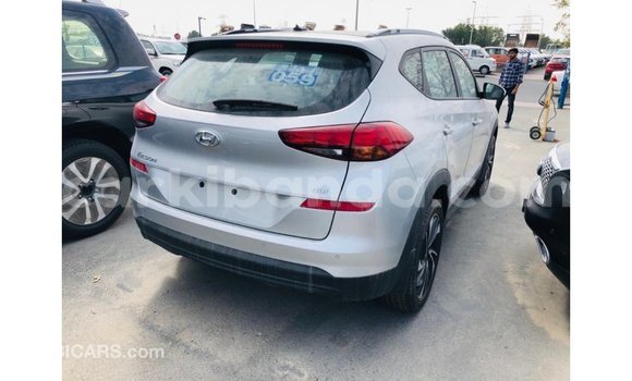 Acheter Import Voiture Hyundai Tucson Autre à Import - Dubai, Ouganda Acheter Import Voiture Hyundai Tucson Autre à Import - Dubai, Ouganda