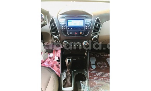 Buy Import Hyundai Tucson Blue Car in Import - Dubai in Uganda Buy Import Hyundai Tucson Blue Car in Import - Dubai in Uganda