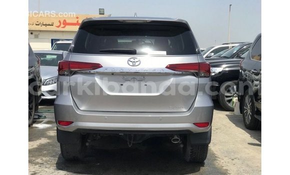 Gura Imported Toyota Fortuner Other Imodoka i Import - Dubai mu Uganda Gura Imported Toyota Fortuner Other Imodoka i Import - Dubai mu Uganda