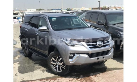 Gura Imported Toyota Fortuner Other Imodoka i Import - Dubai mu Uganda Gura Imported Toyota Fortuner Other Imodoka i Import - Dubai mu Uganda